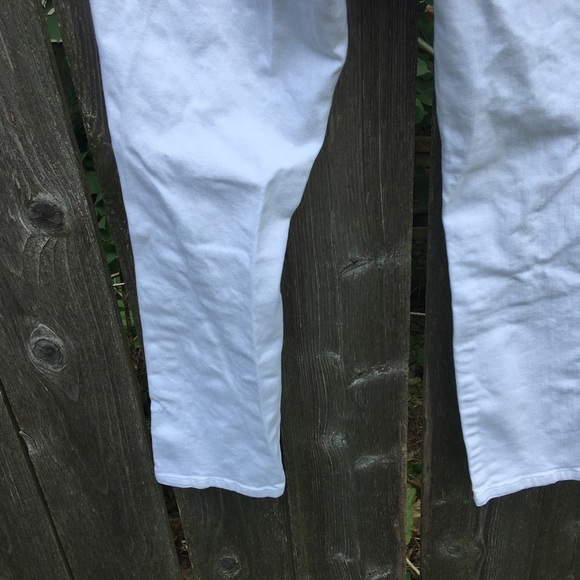 London Jean~White Distressed Jeans - Picture 11 of 16